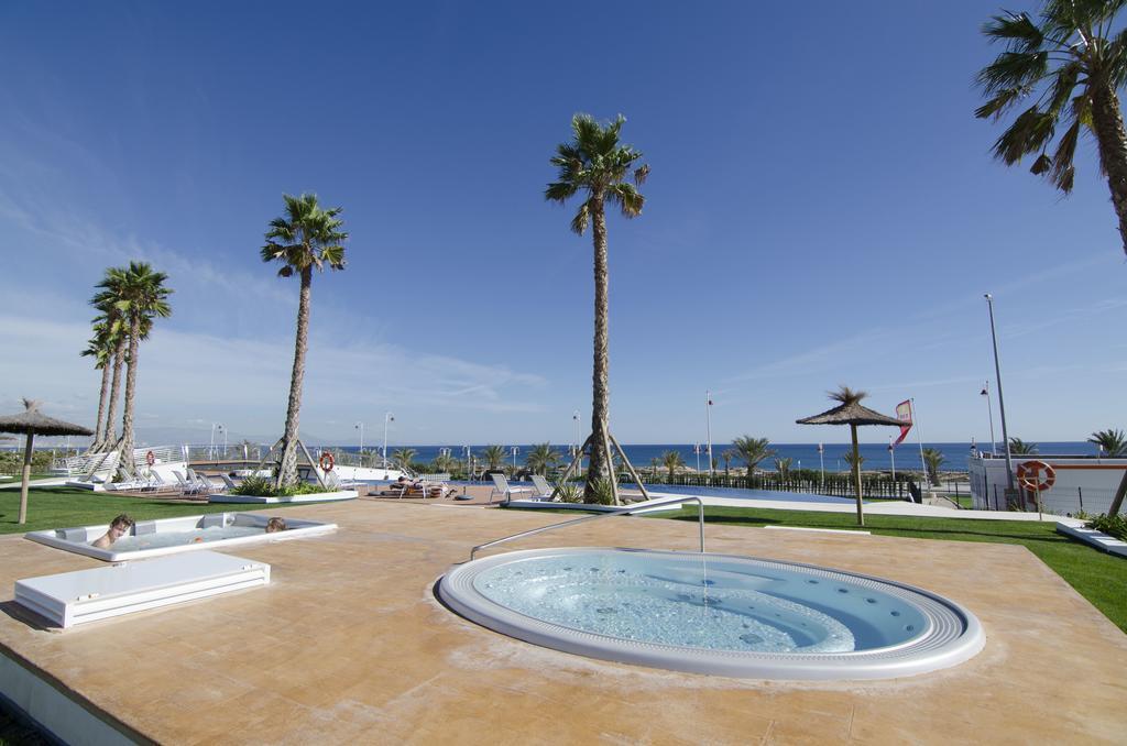 Ocean View By Mar Holidays Arenales del Sol Exterior foto