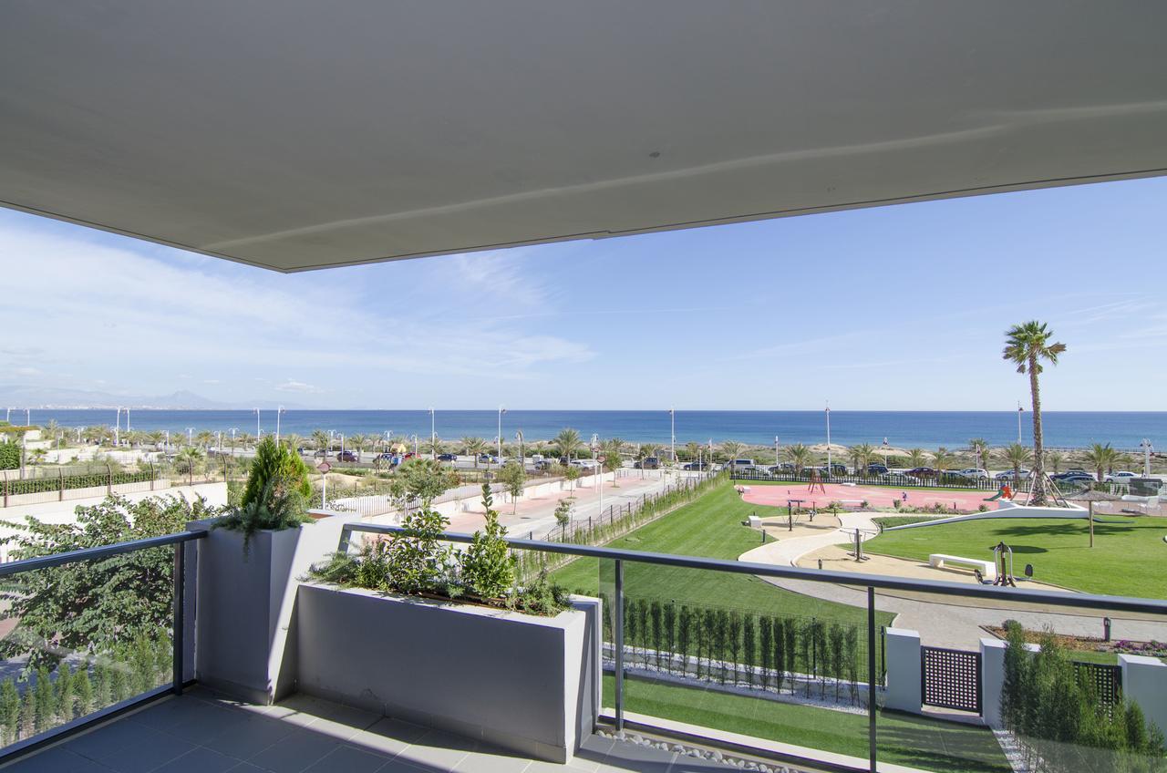 Ocean View By Mar Holidays Arenales del Sol Zimmer foto